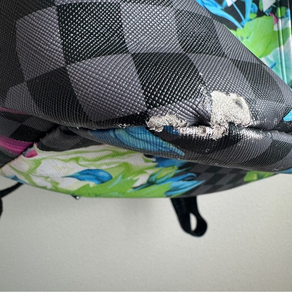 Sprayground Sip Neon DLXSV Black Checker Backpack Limited Edition Preowned - Picture 4 of 16